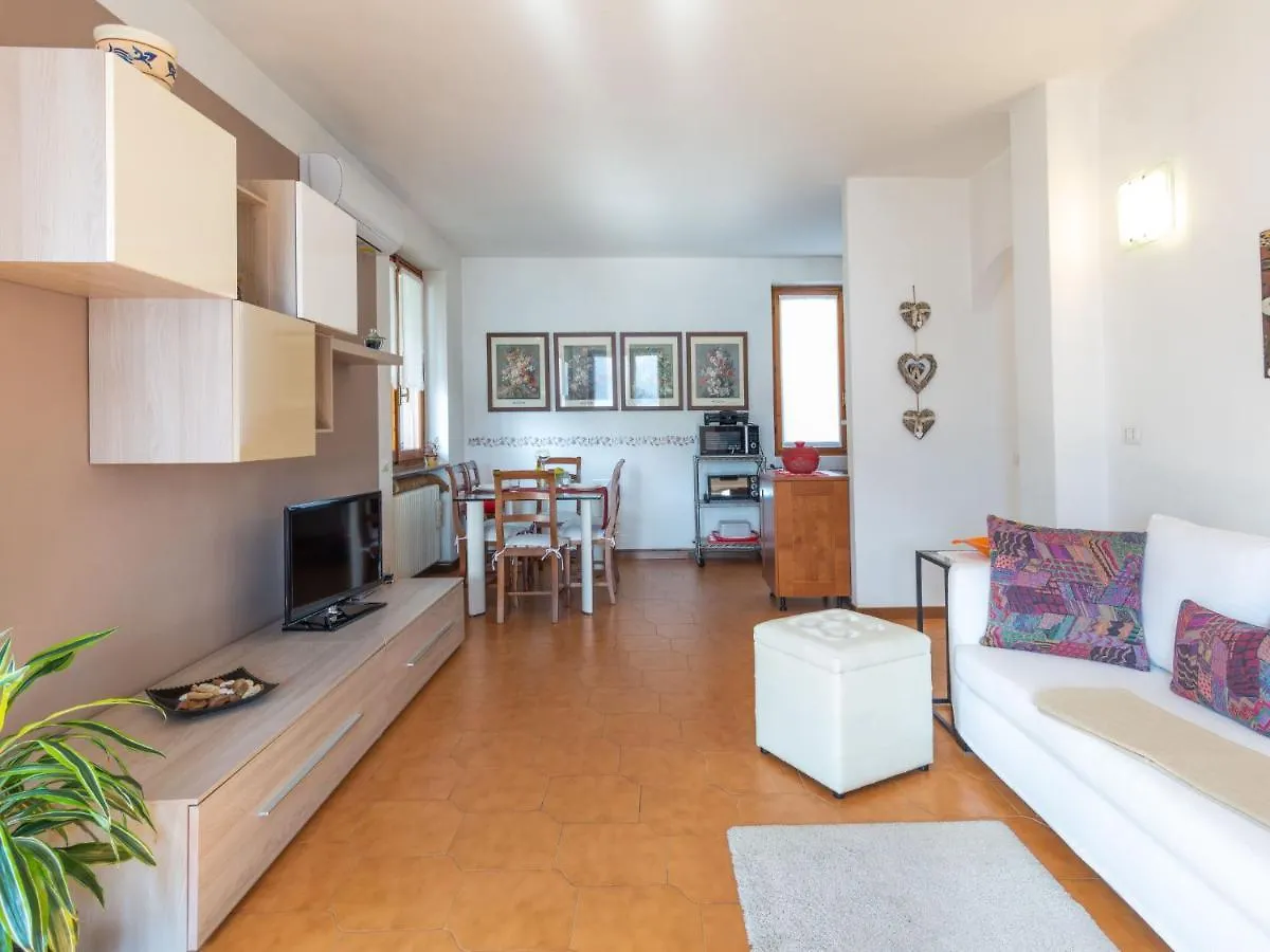 Apartment Stefania - Vna370 By Interhome Βαρένα Ιταλία